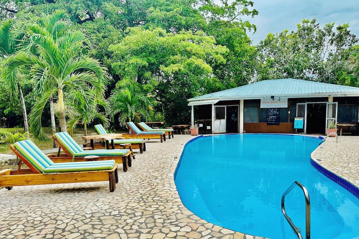 Hotel with Pool