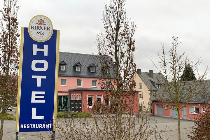 Hotel 5 of 49