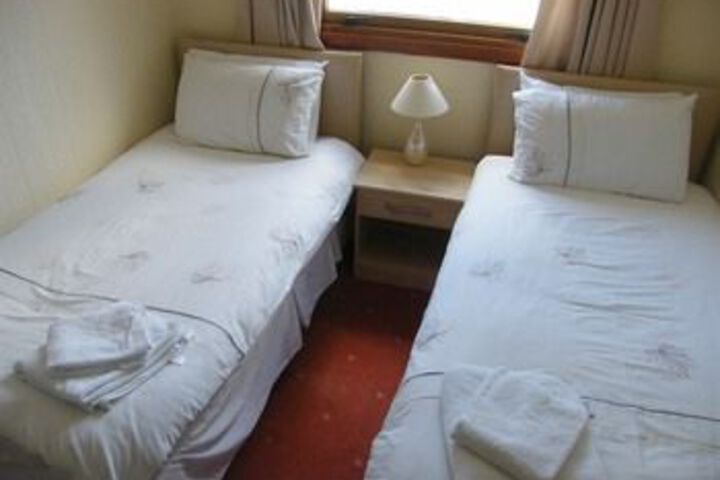 Room 19 of 32