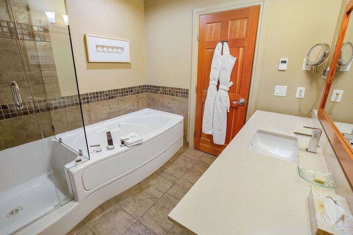 Bathroom Interior Photo