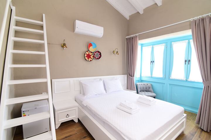 Room 12 of 57