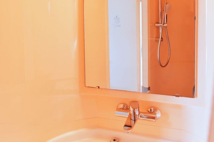 Room 17 of 26