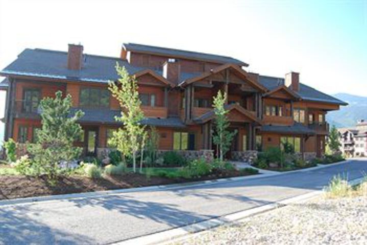 Exterior of Juniper Landing