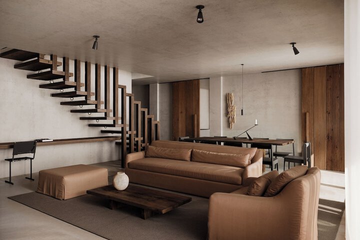 Room 7 of 16