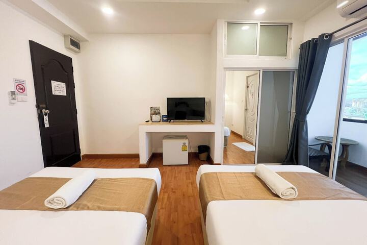 Room 19 of 94