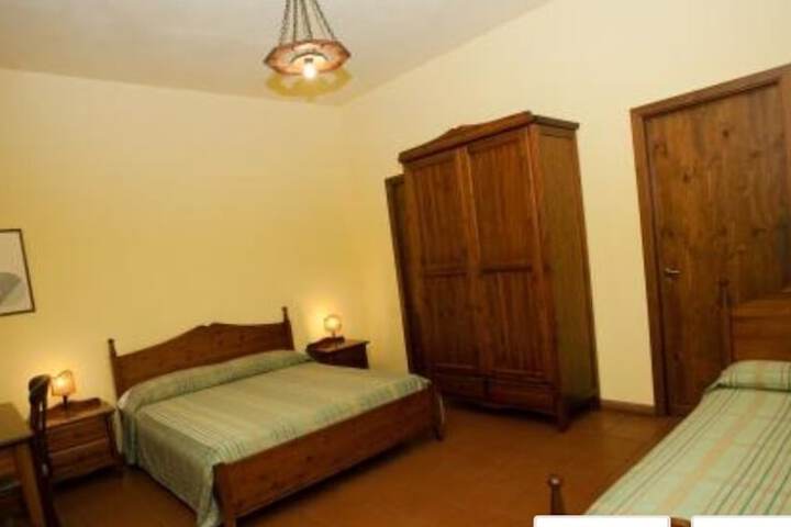 Room 10 of 39