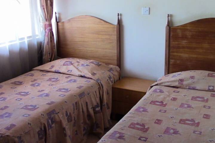 Room 4 of 31