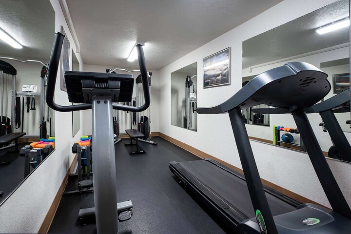 Health and Fitness 24 of 34