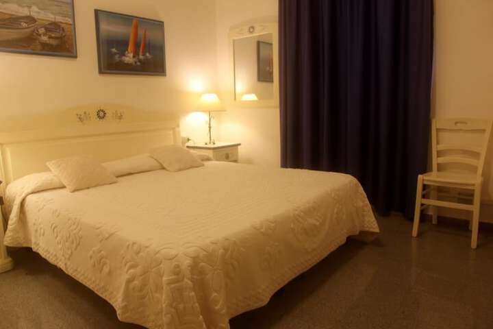 Room 7 of 46