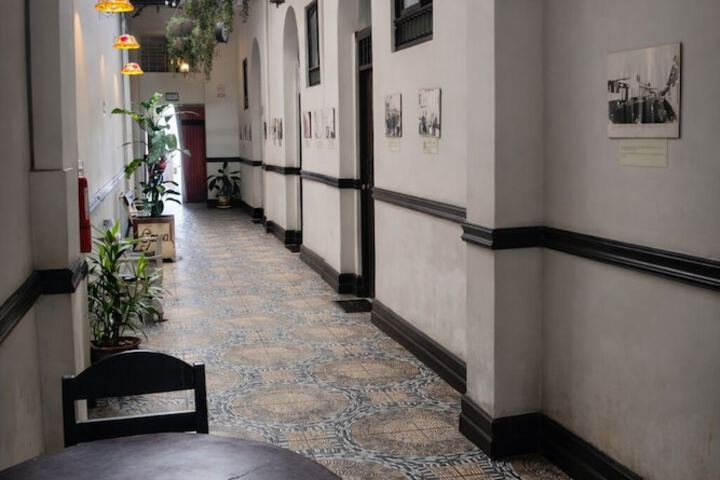 Ballroom/Hall 49 of 58