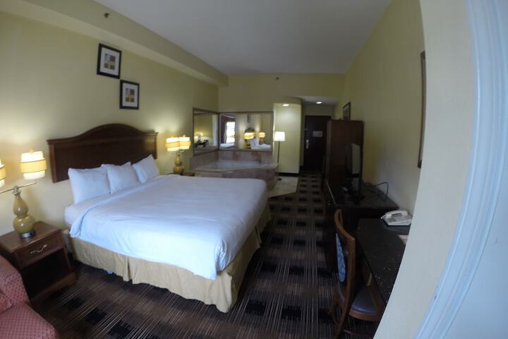 Room 15 of 50