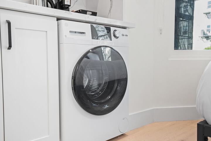 Laundry 44 of 64