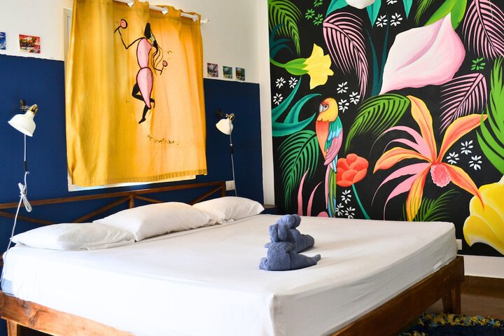 Room 2 of 13