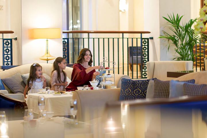 Dining 134 of 190