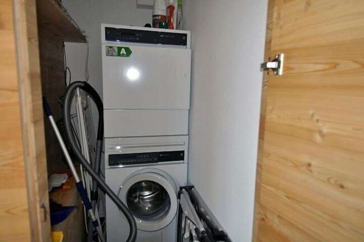 Laundry 13 of 20