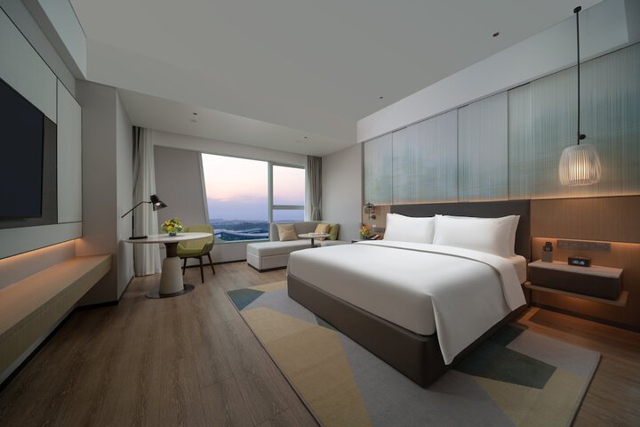 Room 13 of 67