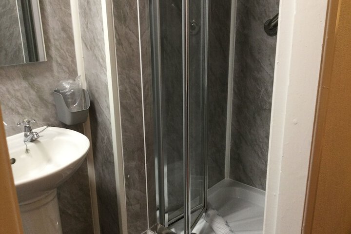 Room 126 of 170