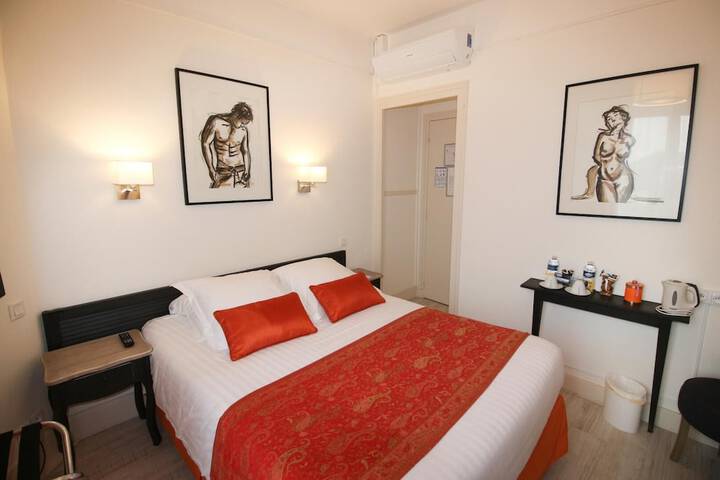 Room 41 of 164