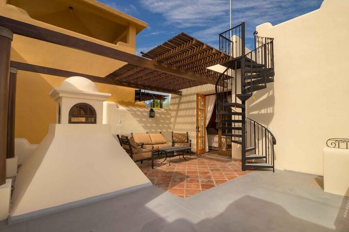 Terrace/Patio 13 of 24