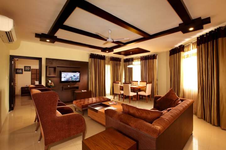 Room 5 of 20