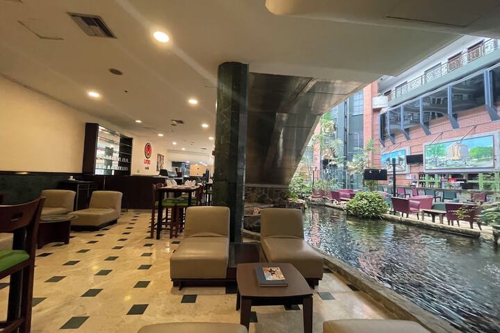 Hotel Interior 2 of 91
