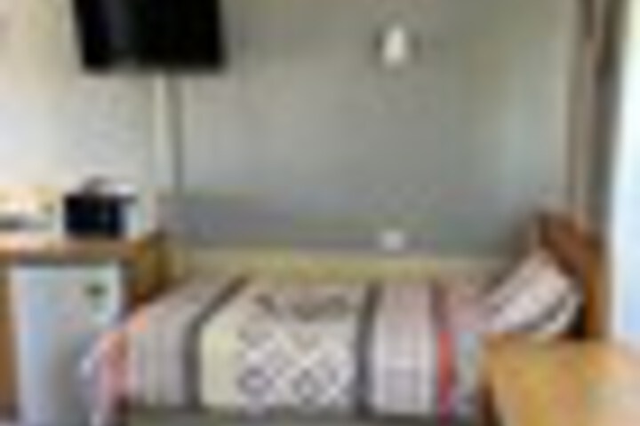 Room 65 of 123