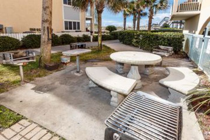 Property Grounds 9 of 38