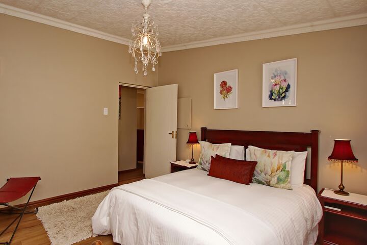Room 14 of 68