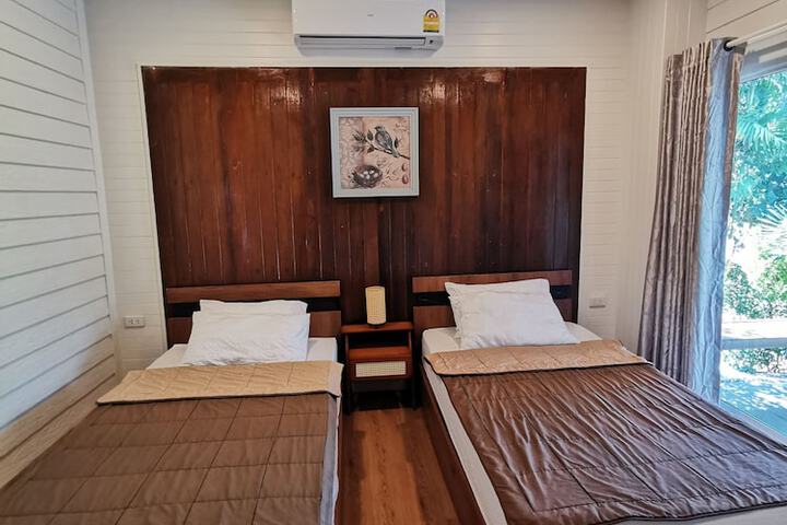 Room 25 of 91