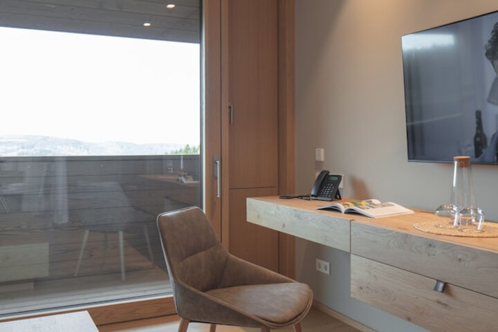 Room 20 of 74