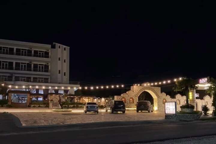Hotel 18 of 20
