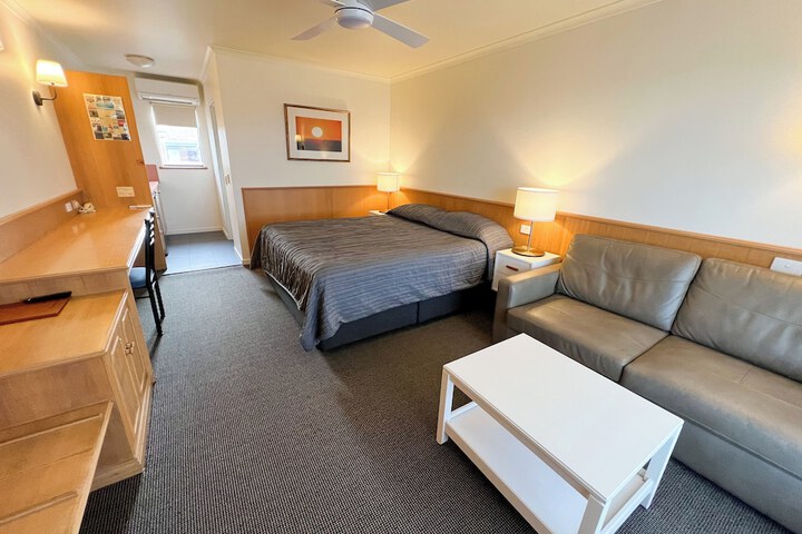 Room 13 of 59