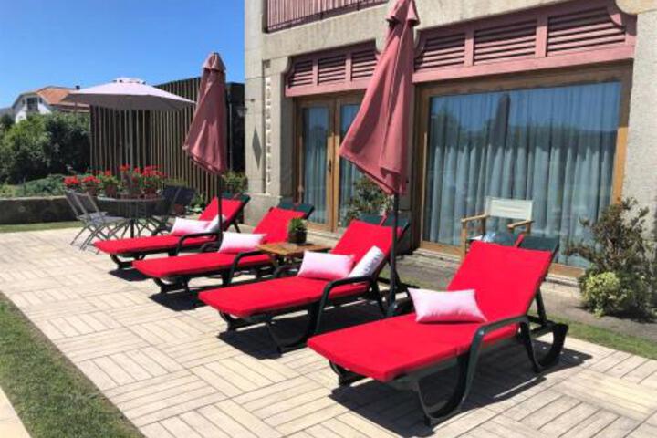 General 8 of 44