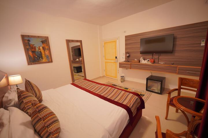 Room 37 of 61