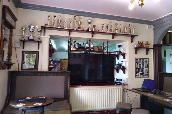 Lounge 16 of 16