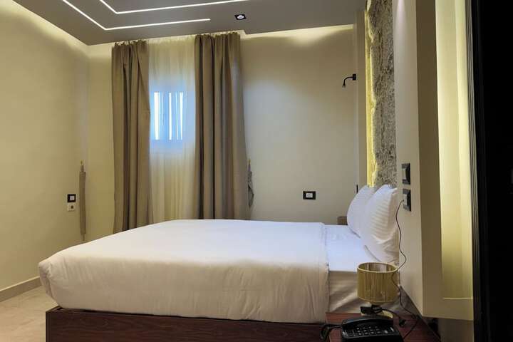 Room 63 of 110