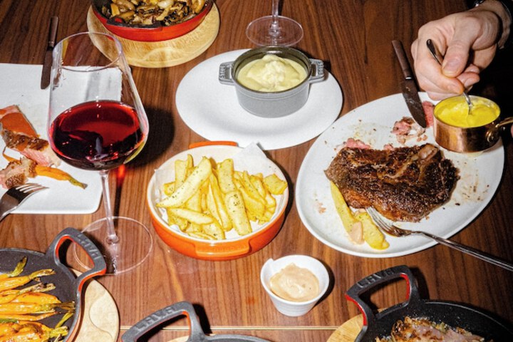 Dining 70 of 116