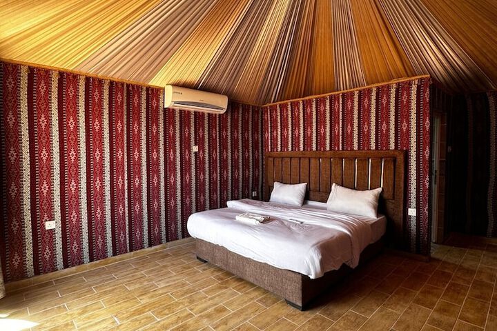 Room 3 of 88