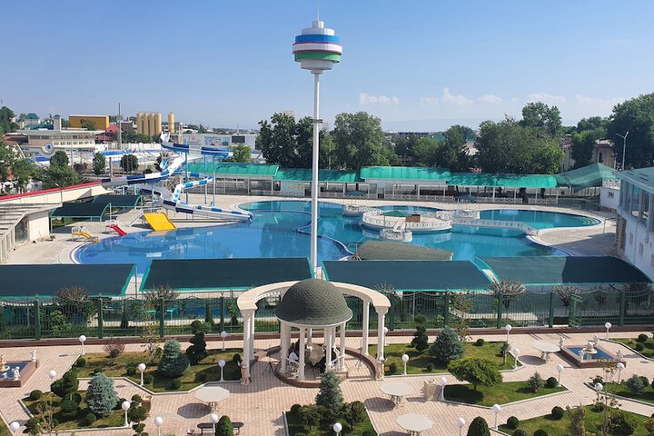 Pool 30 of 46