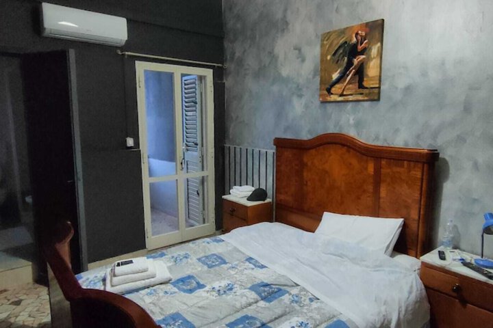 Room 26 of 51