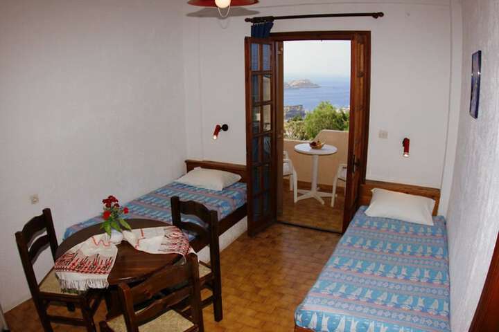 Room 3 of 22