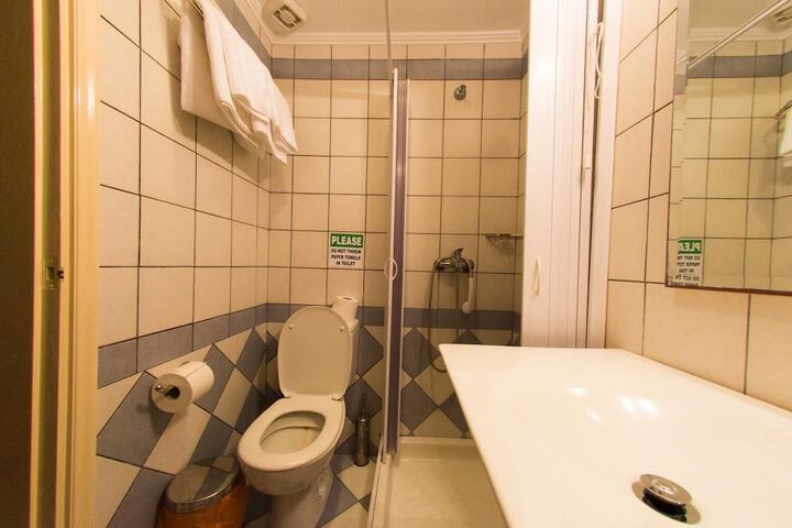 Bathroom Interior Photo