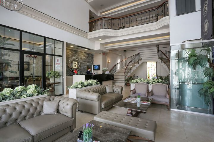 Hotel Interior 11 of 151
