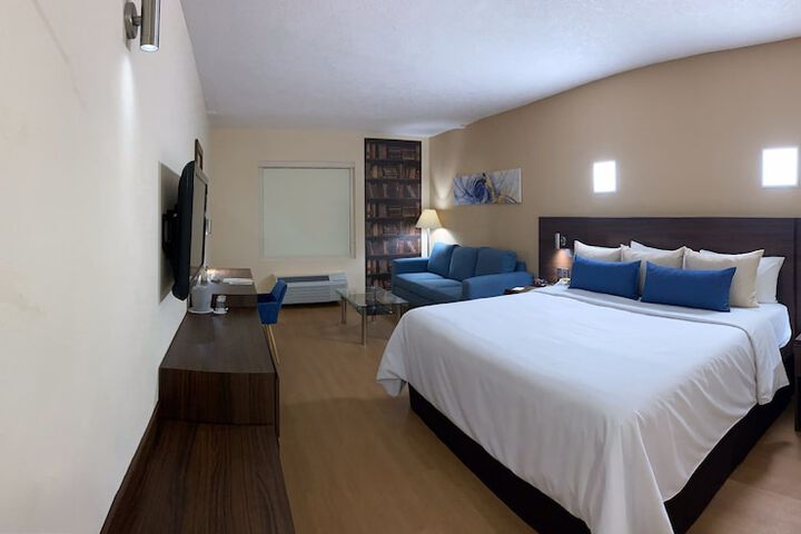 Room 5 of 29