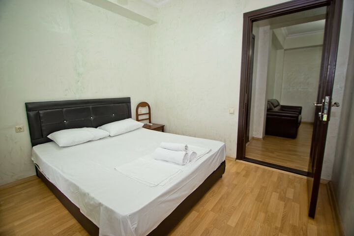 Room 40 of 93