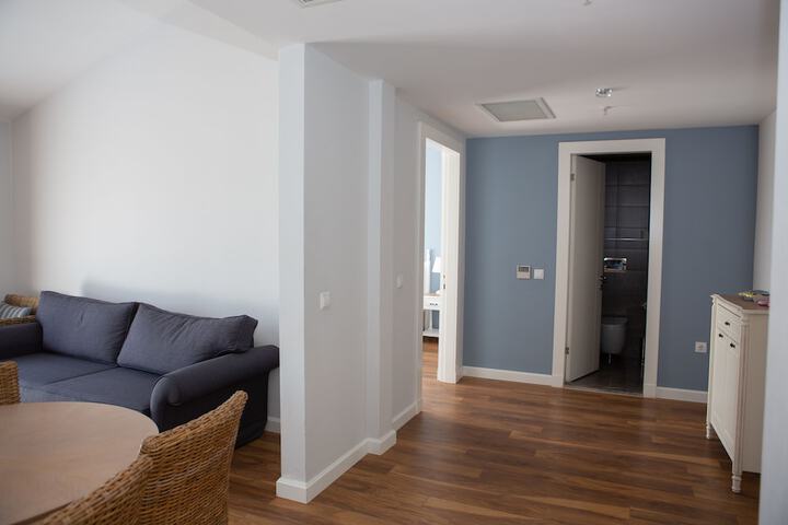 Room 15 of 54