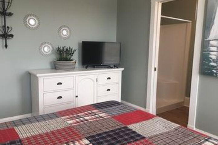 Room 25 of 49