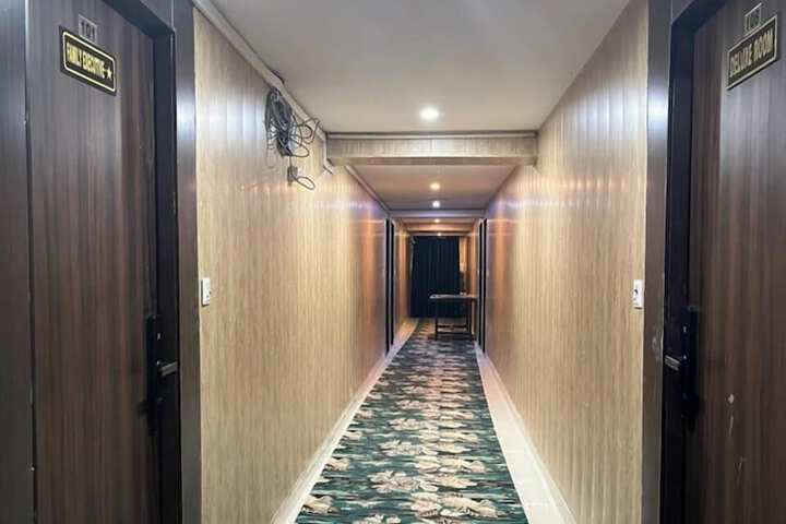 Room 44 of 92