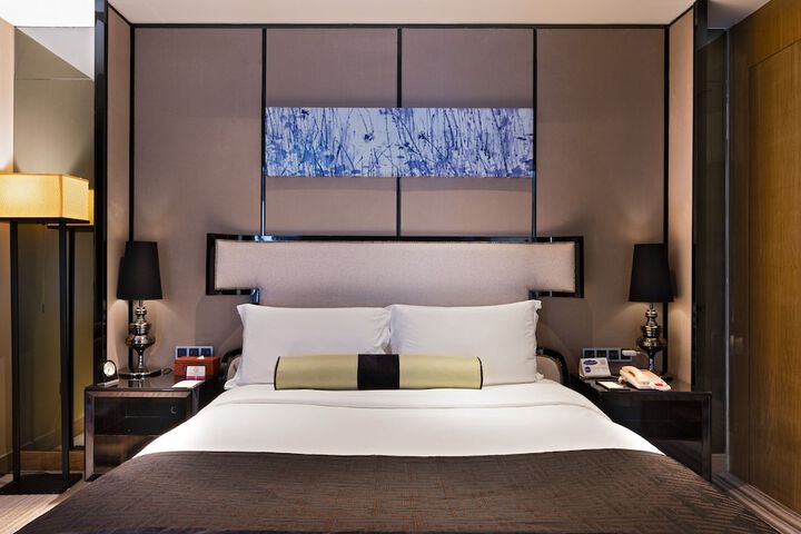 Room 20 of 49