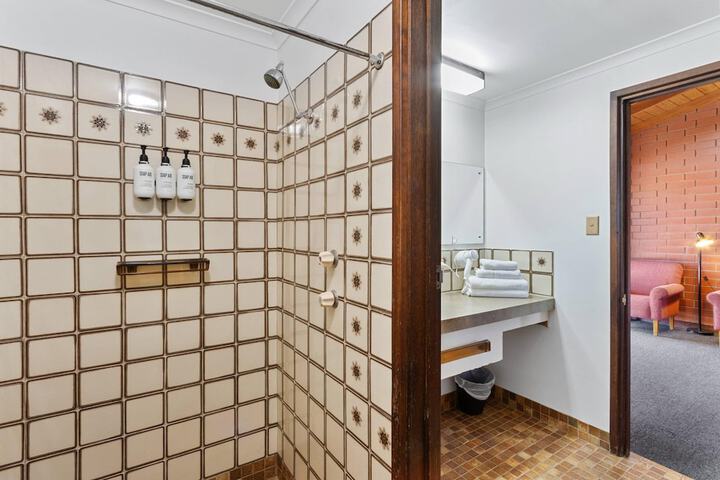 Room 16 of 55